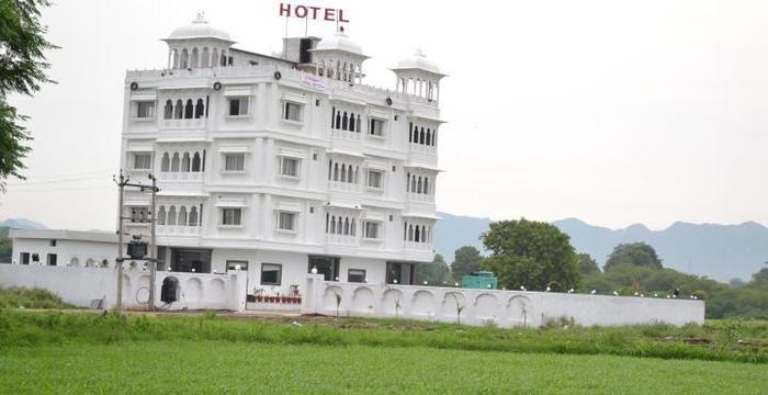 Hotel JMD Palace